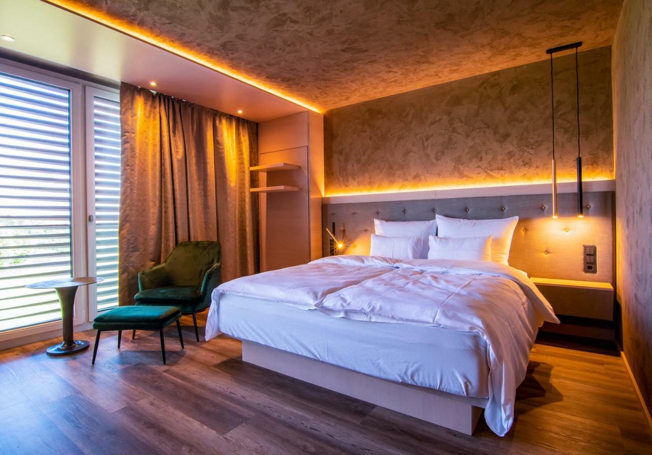 Meiser Design Hotel Dinkelsbuhl Bagian luar foto